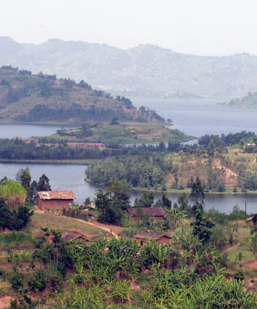 8-days-gorilla-golden-monkey-batwa-cultural-safari-4