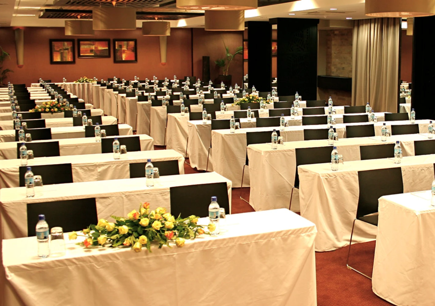 Mount Meru Hotel