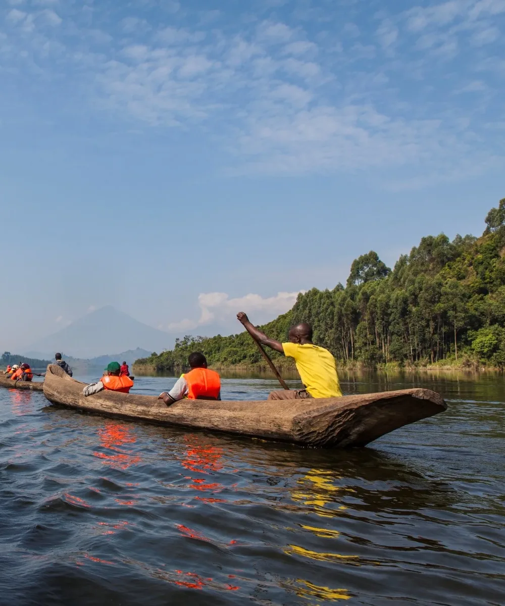 Lake Mutanda Canoe Ride